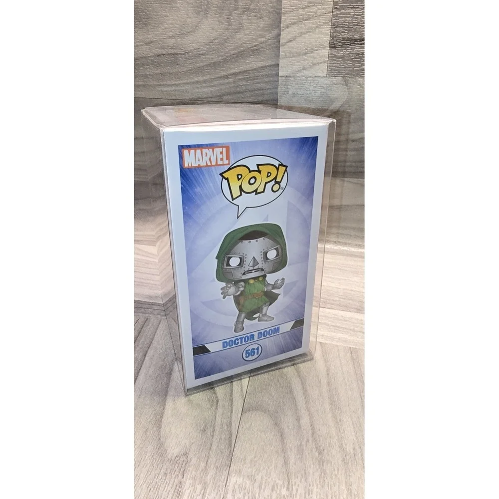 Funko Pop! Marvel Fantastic Four Doctor Doom #561 With Pop Protector